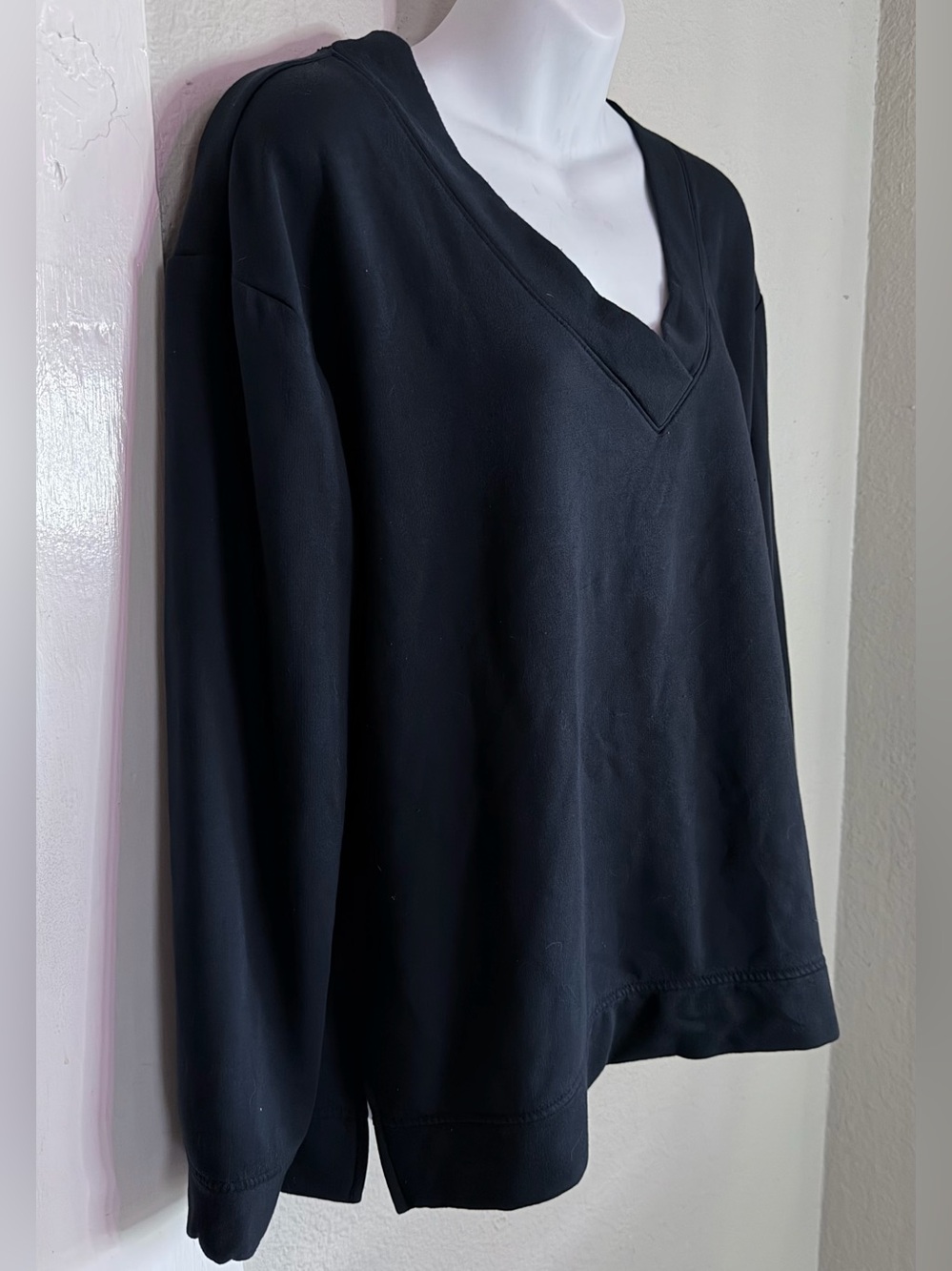 Orvis Black Soft Knit Sweatshirt Women L